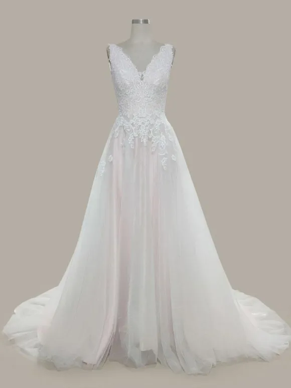 White Simple Wedding Dress A-Line V-Neck Sleeveless Backless Lace Bridal Dresses Free Customization