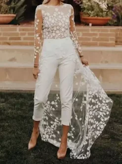 White Simple Wedding Jumpsuit Jewel Neck Long Sleeves Lace A-Line Bridal Jumpsuit Free Customization