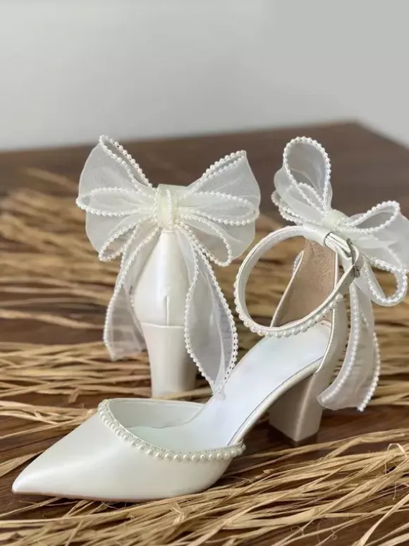 White Wedding Shoes Pointed Toe Bow Pearls Chunky Heel Bridal Shoes