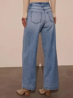 Wide Leg Jeans With Bow Belt In Blue For Autumn 2026