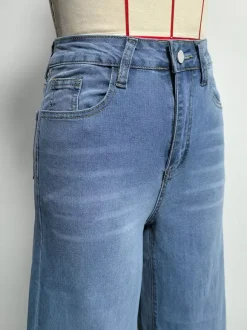Wide Leg Palazzo Jeans For Women - Light Blue Retro High Waisted Minimalist Flare Denim - Summer Vacation Outfits 2026
