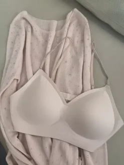 Wireless Seamless Bra With Rhinestone Straps Comfort Push-Up Bralette