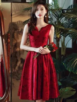 With Cocktail Dress Beautiful A-Line Tea-Length Jewel Neck Pockets