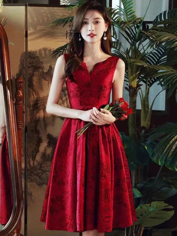 With Cocktail Dress Beautiful A-Line Tea-Length Jewel Neck Pockets