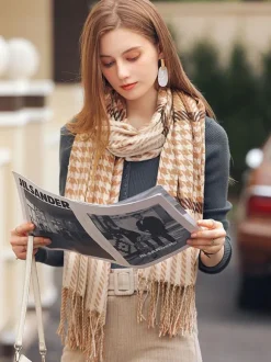 Woman's Scarf Charming Plaid Fringe Fiber Winter Warm Long Scarves