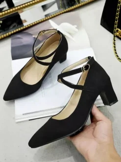Women Black Chunky Heels Cross Over Strap Pointed Toe Low Heel Pumps