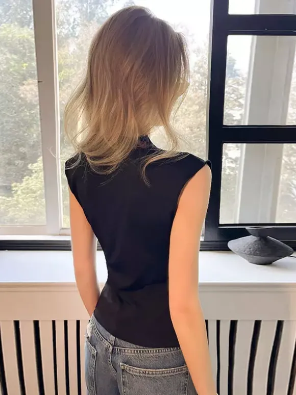 Women Crop Top Black Ruffled Ruffles Buttons V-Neck Sexy Tops