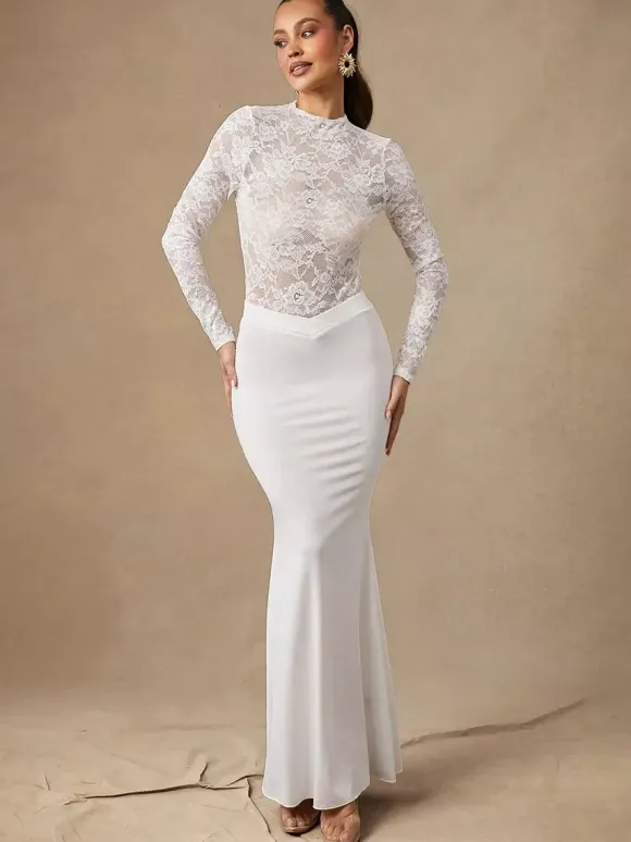 Women Crop Top White Nylon Lace Jewel Neck Long Sleeves Chic Tops