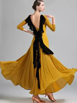Womens Dance Dress Backless Big Swing Standard Ballroom Dance Costumes Back Ruffles Design Tango Dress Waltz Dance Wear
