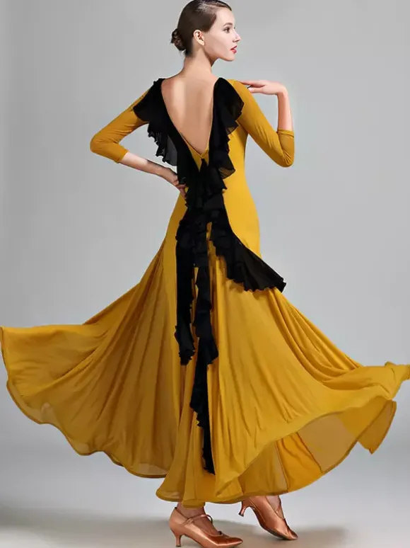 Womens Dance Dress Backless Big Swing Standard Ballroom Dance Costumes Back Ruffles Design Tango Dress Waltz Dance Wear