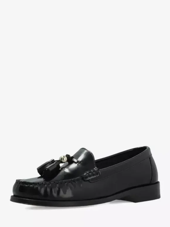 Women's Flat Loafers Round Toe Slip On Shoes With Tassels