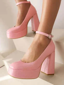 Women's High Heels Black Round Toe Chunky Heel Ankle Strap Pumps