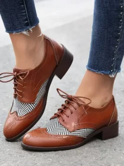 Women's Round Toe Puppy Heel PU Leather Oxfords