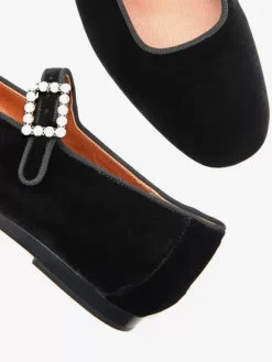 Women's Round Toe Velvet Ballet Flats In