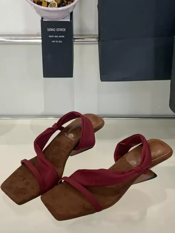 Women's Sandal Mules Open Toe Strappy Desinged Heel Sandal Slides