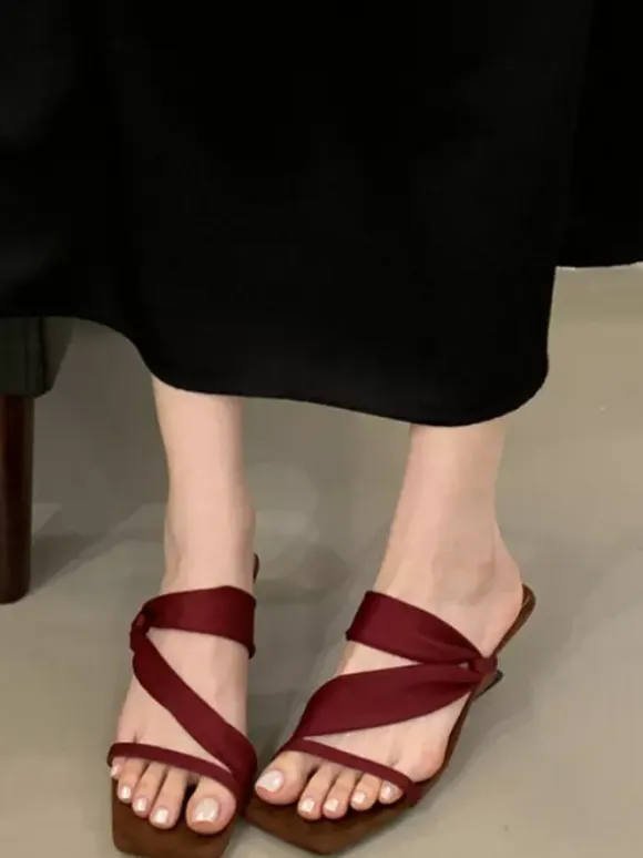 Women's Sandal Mules Open Toe Strappy Desinged Heel Sandal Slides