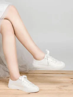 Women's Wedding Shoes Canvas Round Toe Flat Bridal Sneaker Shoes