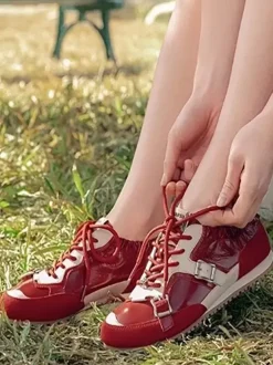 Women's Casual Sneakers Round Toe Buckle Detail Lace Up Sprot Shoes