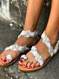 Women's Embroidered Flowers Flat Beach Wedding Sandals