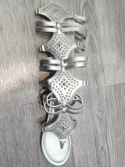 Women's Gladiator Sandals Silver Rivets Thong Flat Gladiator Sandals