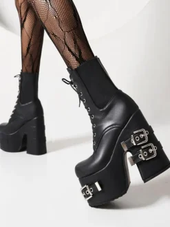 Women's Metal Details PU Leather Round Toe Heelless Ankle Boots