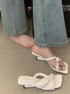 Women's Sandal Slippers Thong Detail Deisgned Heel Strappy Sandal Slides