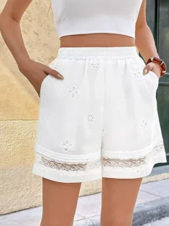 Women's White Elastic Waist Shorts With Floral Embroidery Lace Trim Casual Loose Summer Shorts