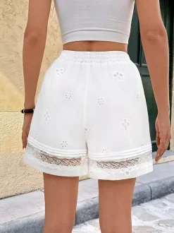 Women's White Elastic Waist Shorts With Floral Embroidery Lace Trim Casual Loose Summer Shorts